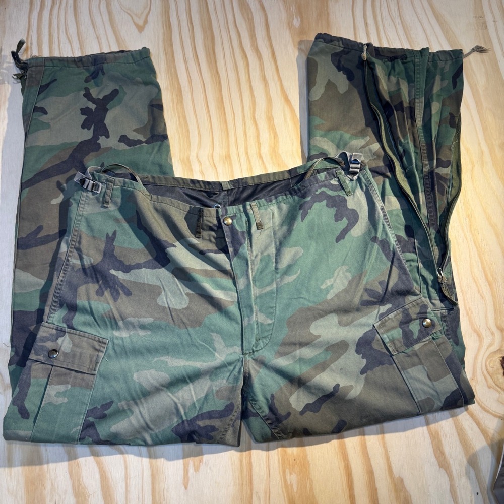 US Military Men's Vintage Woodland Camo Chemical Protective Cargo Pants Size L
